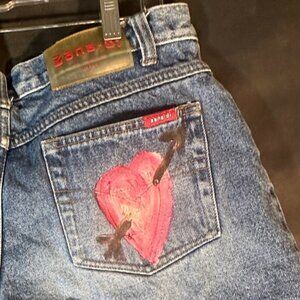 Zana Di Shorts Handpainted Shorts Distressed  Size 11 Denim Heart Sexy Emoji